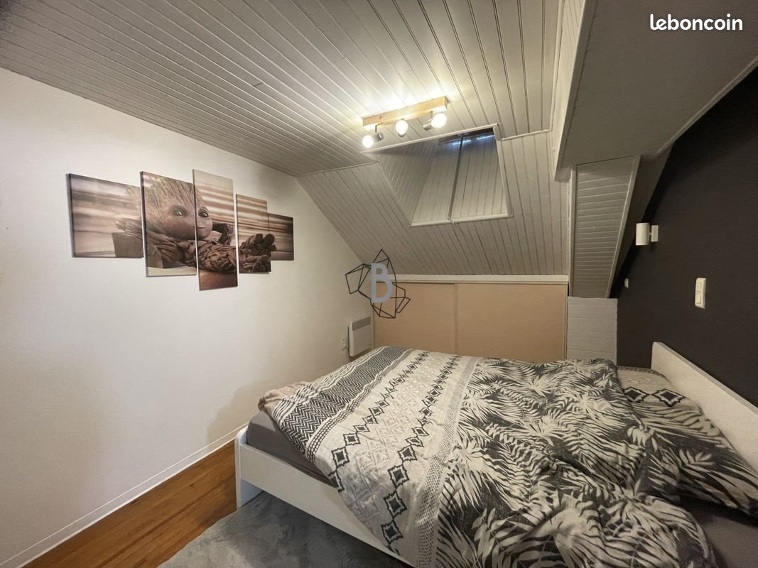 Maison à louer, 77m², Réquista