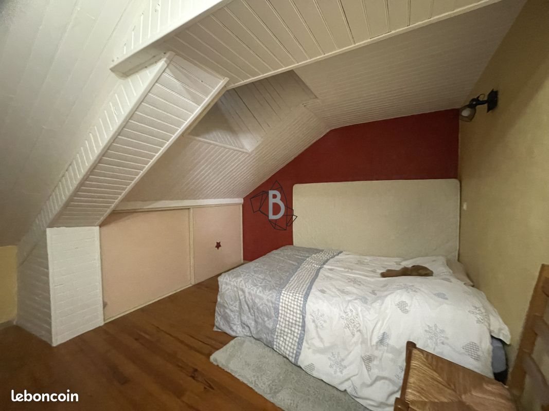 Maison à louer, 77m², Réquista