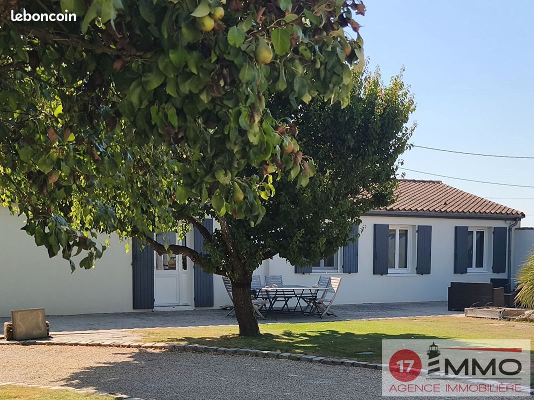 Maison à vendre, 136m², Clavette