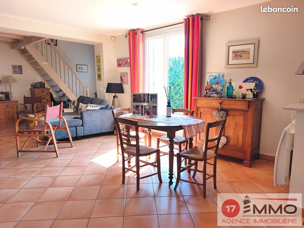 Maison à vendre, 136m², Clavette