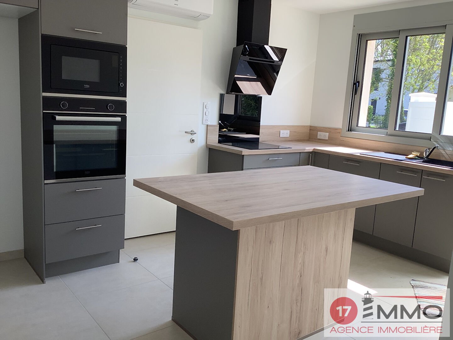 Maison à vendre, 160m², Saint-Laurent-de-la-Prée
