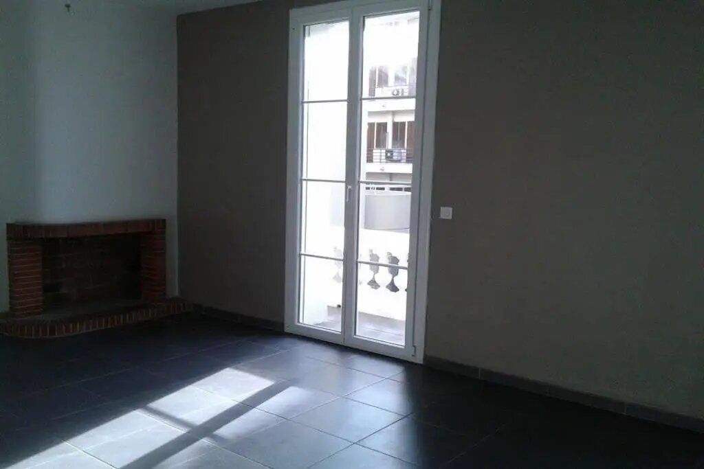 Appartement à louer, 60m², Antibes