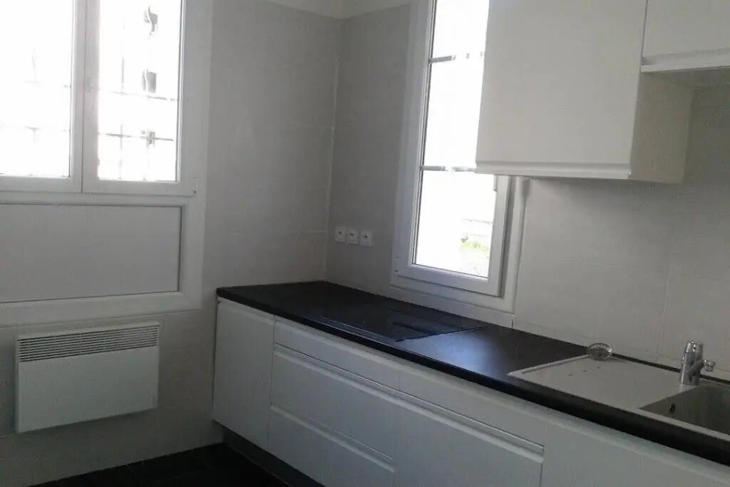 Appartement à louer, 60m², Antibes