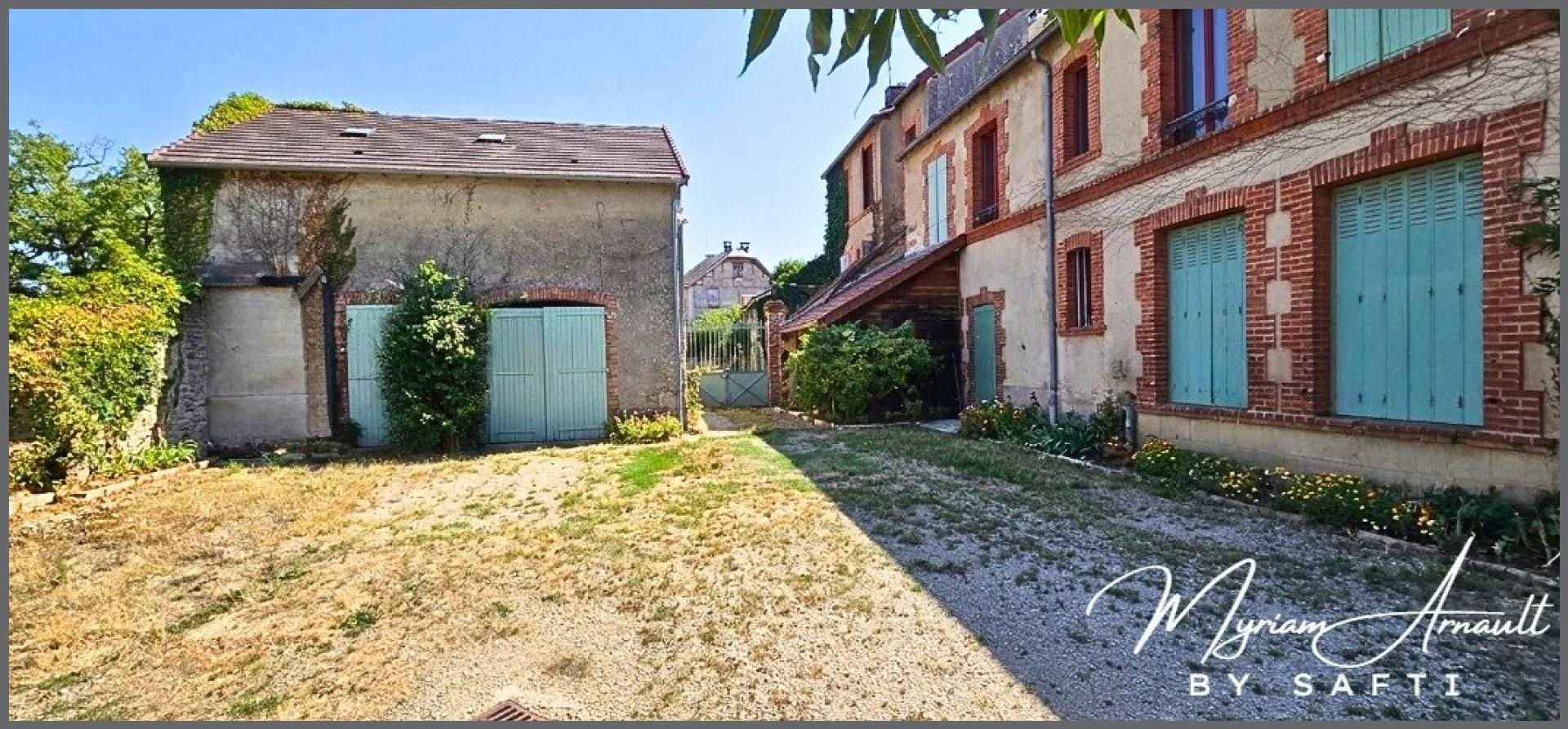 Maison à vendre, 155m², Saint-Léger-Bridereix