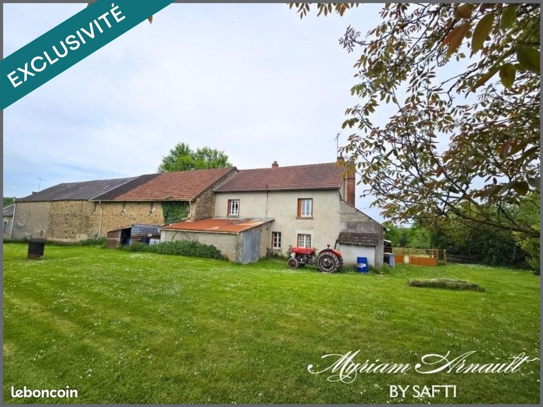Maison à vendre, 117m², Lafat