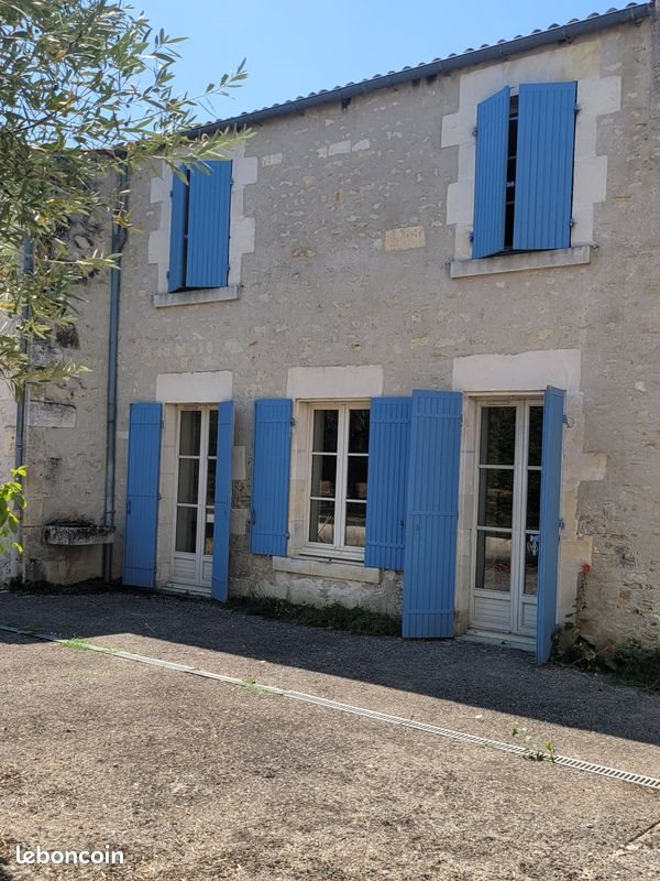 Maison à vendre, 110m², Saint-Hilaire-de-Villefranche
