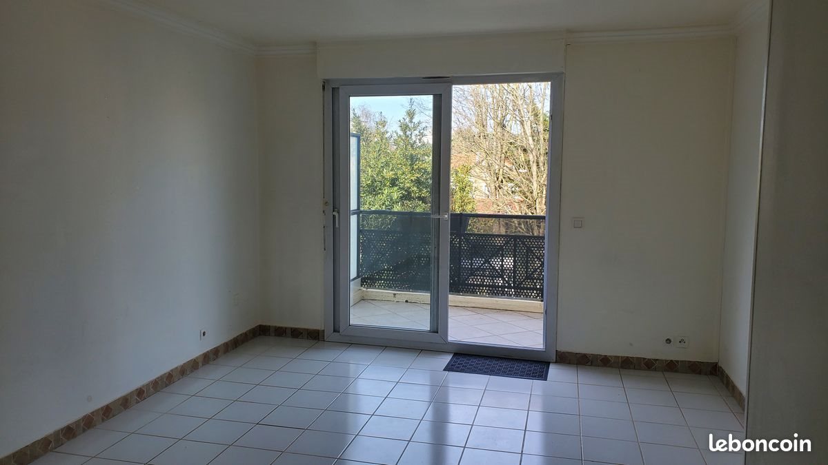 Appartement à louer, 32m², Villemomble