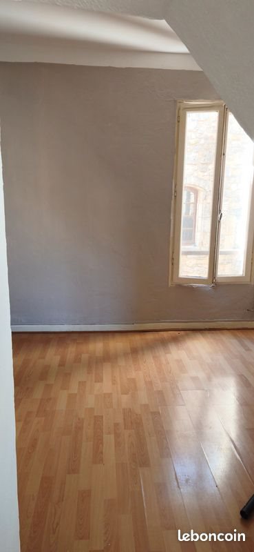 Appartement à louer, 36m², Saint-Mitre-les-Remparts