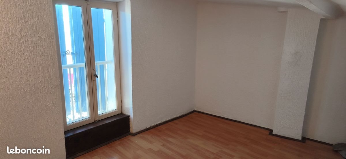 Appartement à louer, 36m², Saint-Mitre-les-Remparts