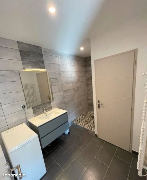 Appartement à louer, 45m², Allouagne