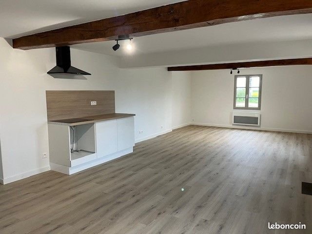 Maison à louer, 102m², Val-de-Scie