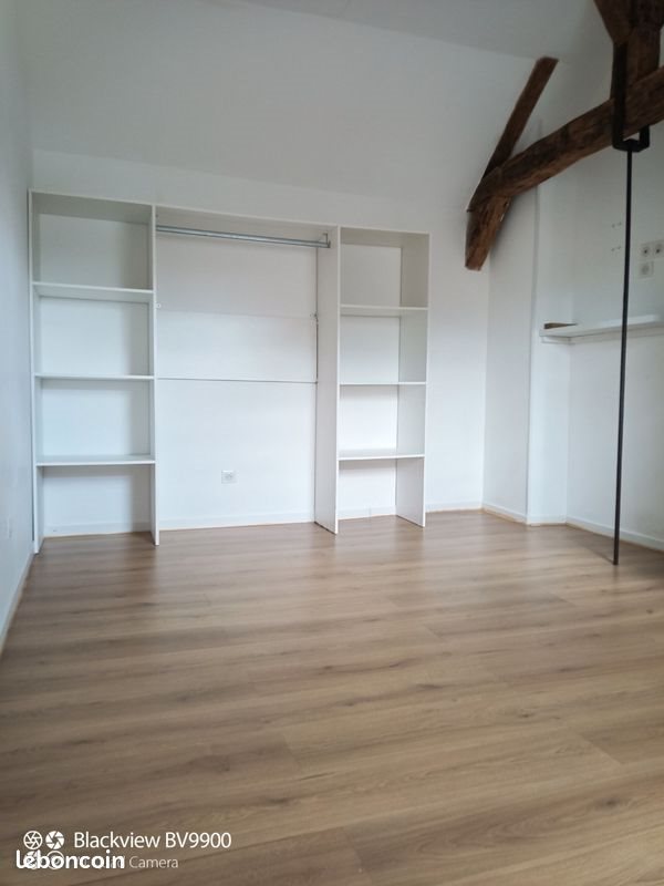 Appartement à louer, 65m², Senonches