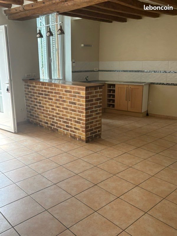 Appartement à louer, 40m², Saint-Georges-sur-Baulche