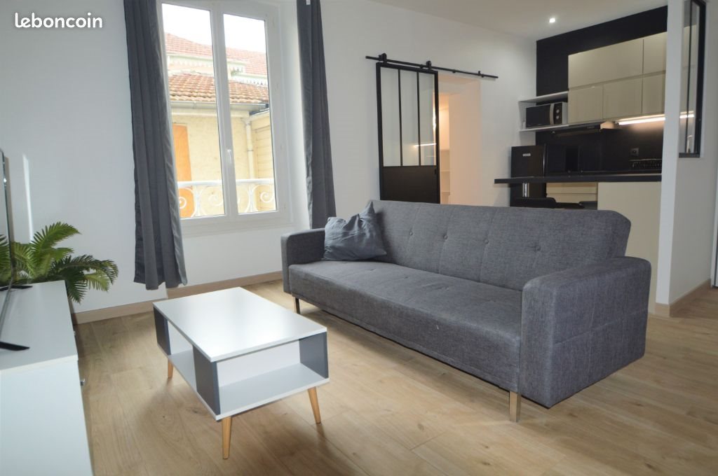 Appartement à louer, 32m², Pau