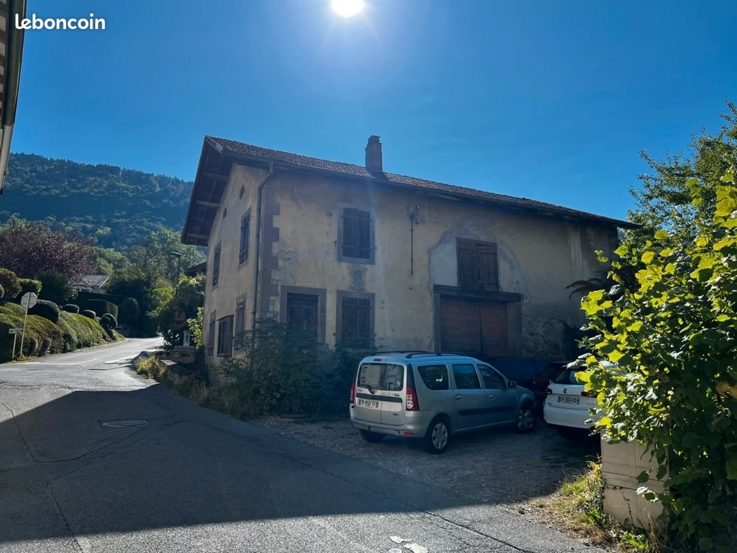 Maison à vendre, 250m², Saint-Cergues