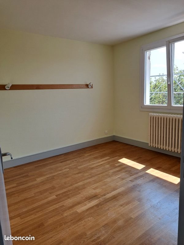 Maison à louer, 100m², Pesmes