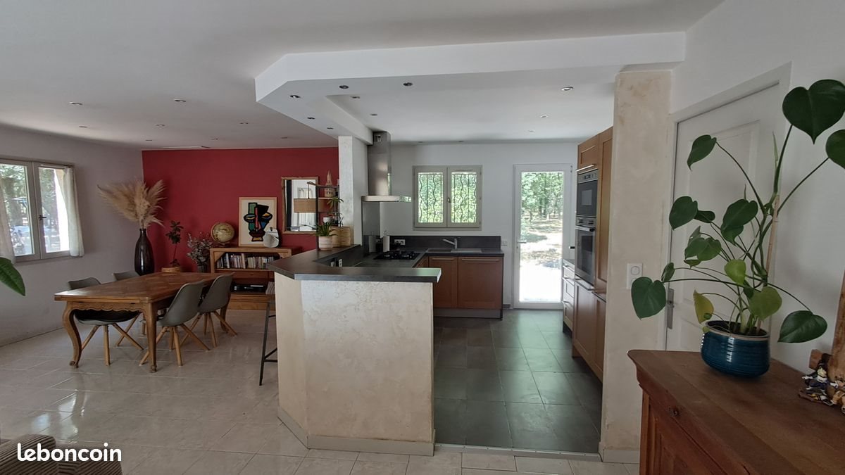 Maison à vendre, 94m², Tourrettes