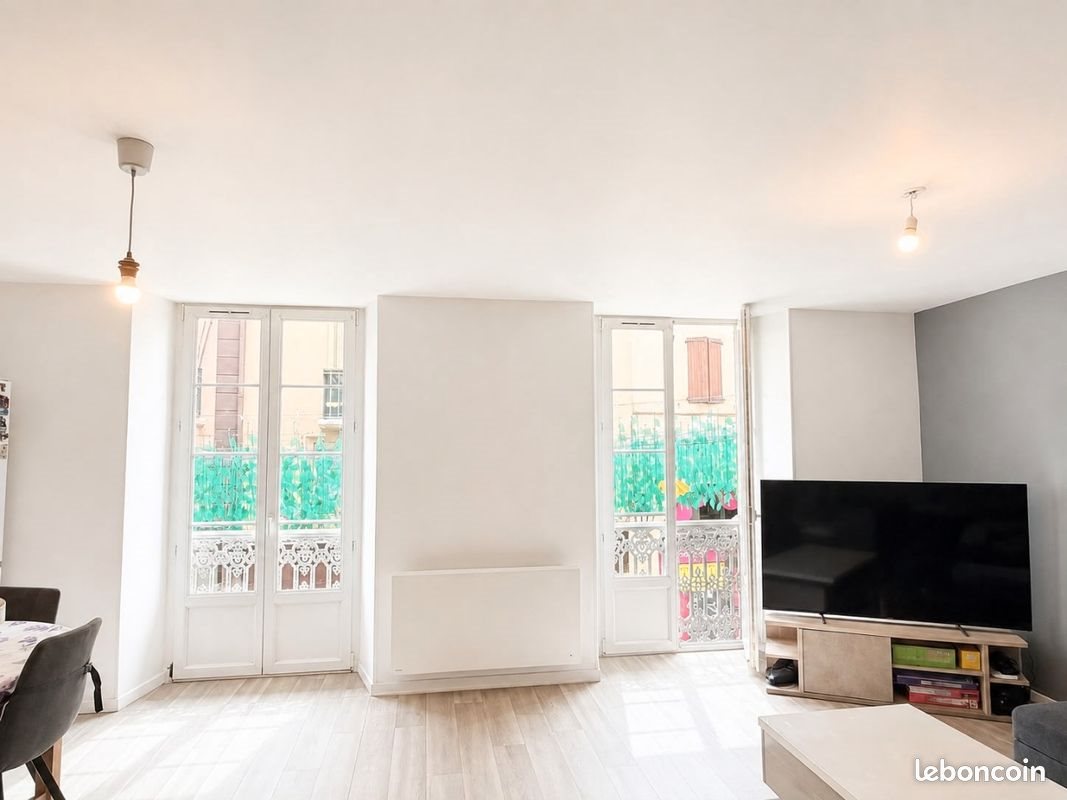 Appartement à louer, 80m², Mende