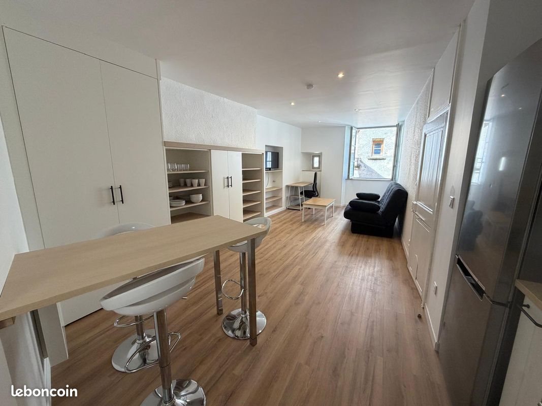 Appartement à louer, 45m², Marvejols