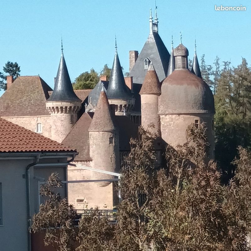 Appartement à louer, 78m², La Clayette