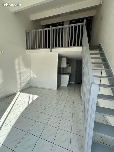 Appartement à louer, 32m², Sète