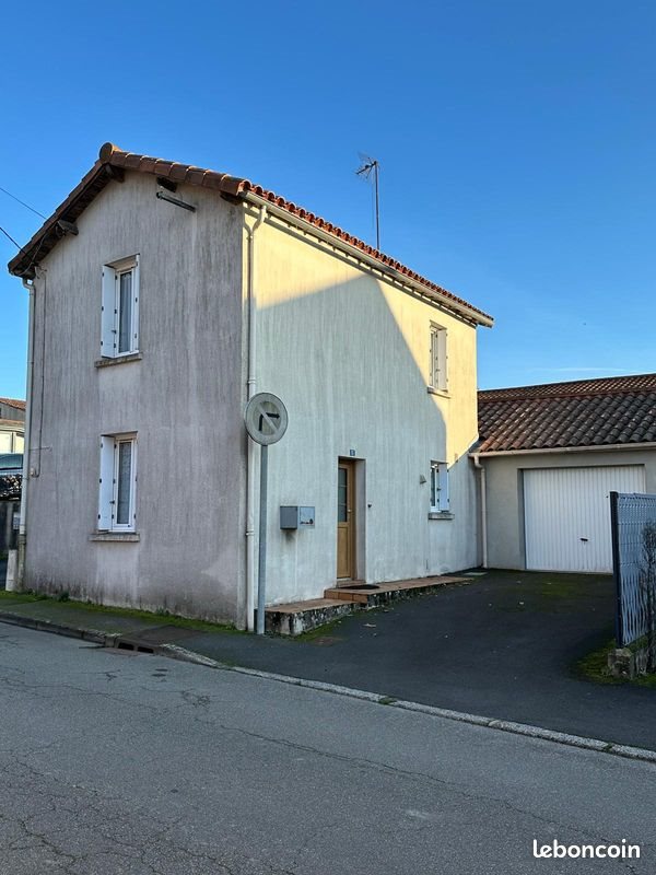 Maison à louer, 80m², Moncoutant
