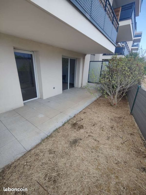 Appartement à louer, 38m², Vénissieux