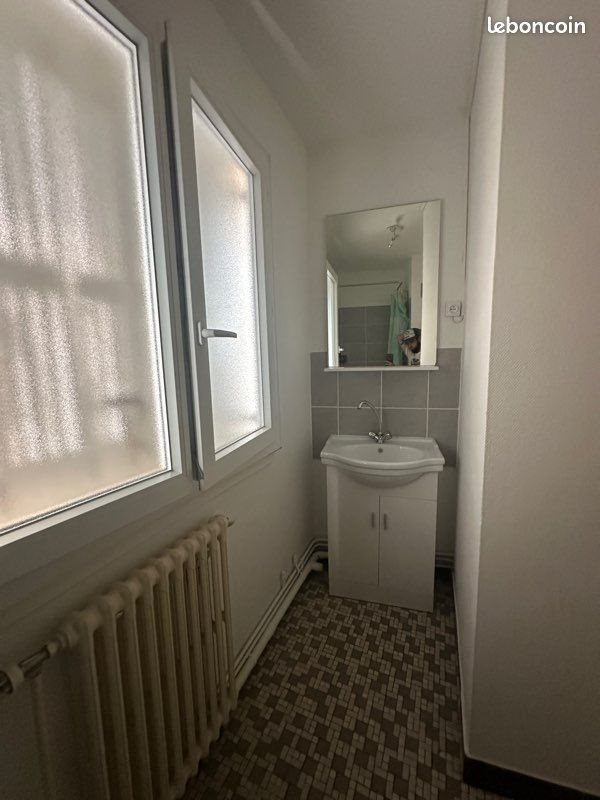 Appartement à louer, 35m², Lapalisse