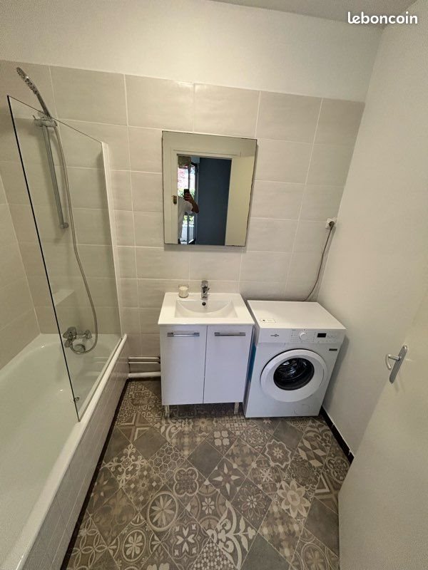 Appartement à louer, 32m², Saint-Priest-en-Jarez