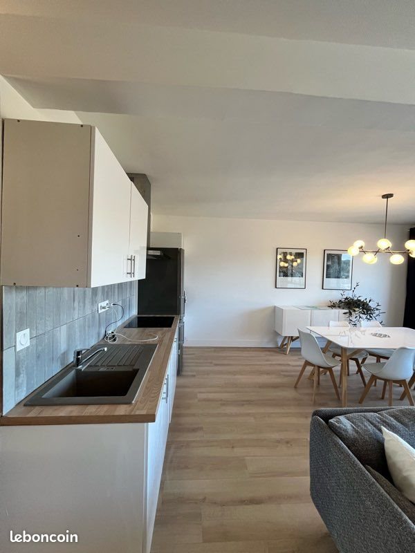Appartement à louer, 100m², Besançon