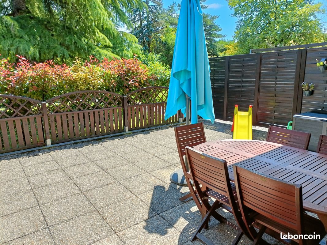 Appartement à louer, 85m², La Terrasse