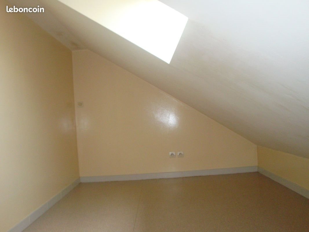 Appartement à louer, 24m², Bazeilles