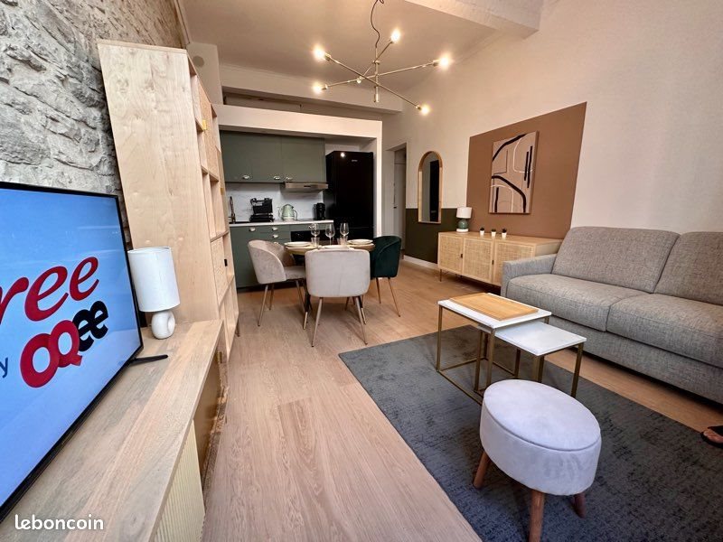Appartement à louer, 24m², Nîmes