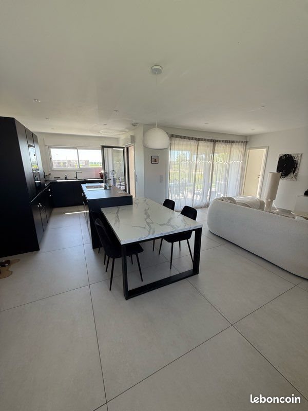 Maison à vendre, 140m², Avril