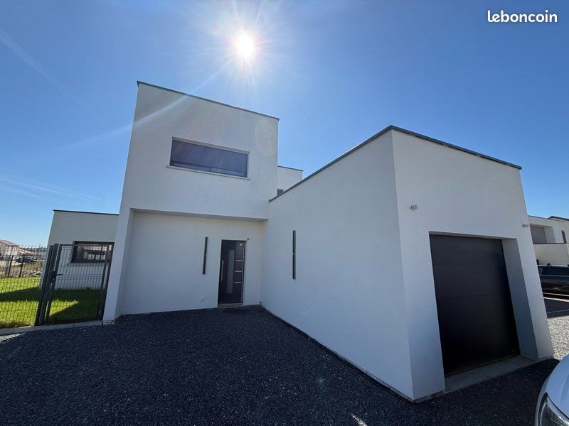 Maison à vendre, 140m², Avril