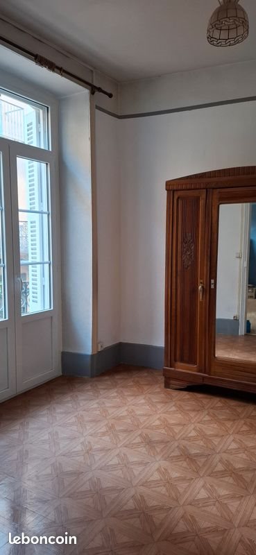 Appartement à louer, 80m², Privas
