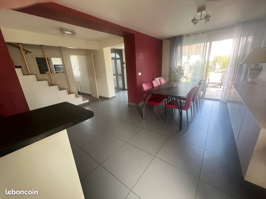 Maison à vendre, 225m², Ormesson-sur-Marne