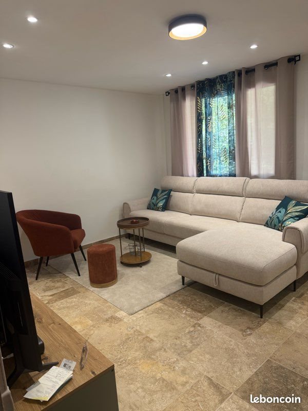 Appartement à louer, 20m², Saint-Raphaël