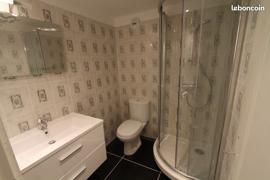 Appartement à louer, 30m², Aubagne