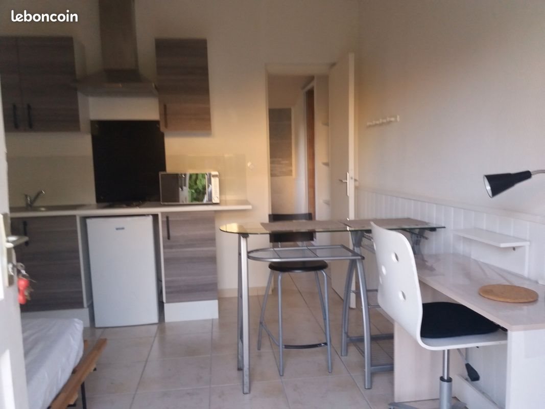 Maison à louer, 18m², Laval