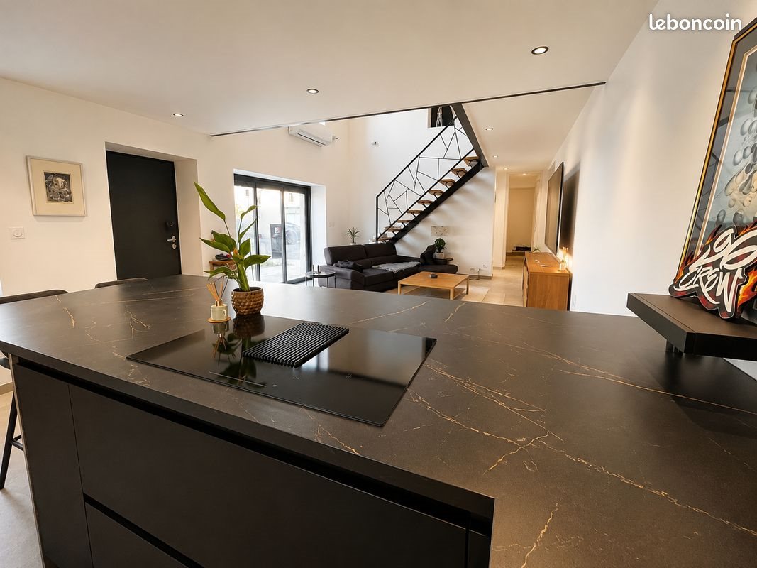 Maison à vendre, 115m², Roussillon