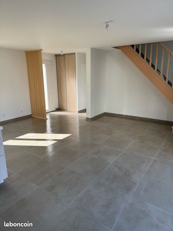 Maison à louer, 90m², Le Vaudreuil