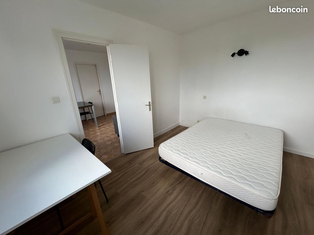 Appartement à louer, 25m², La Roche-Jaudy