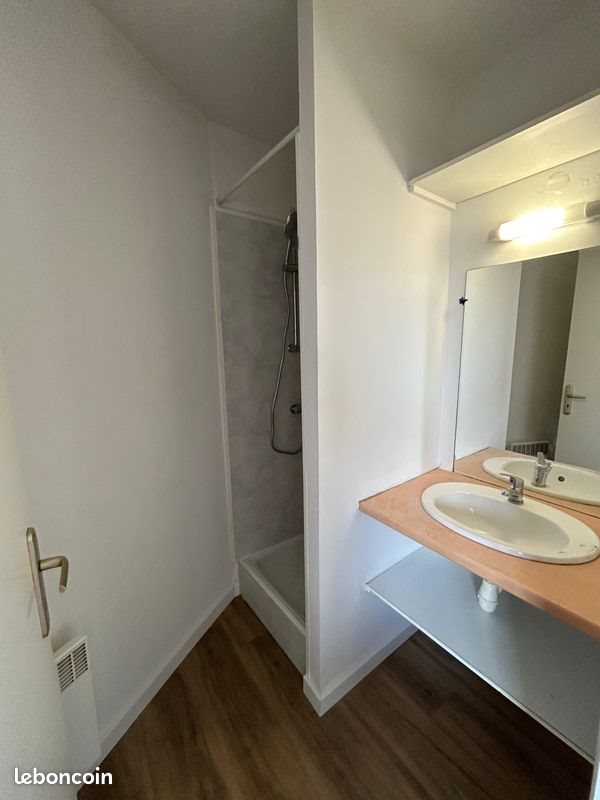 Appartement à louer, 25m², La Roche-Jaudy
