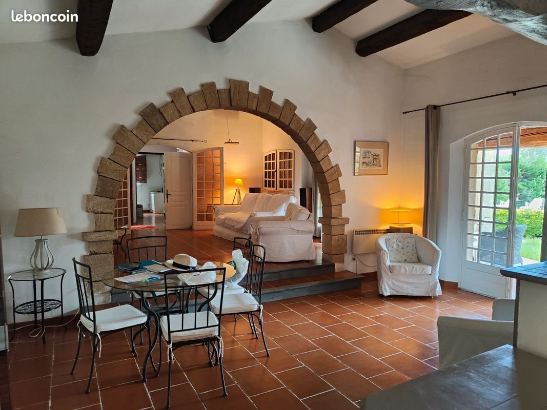 Appartement à louer, 140m², Le Muy