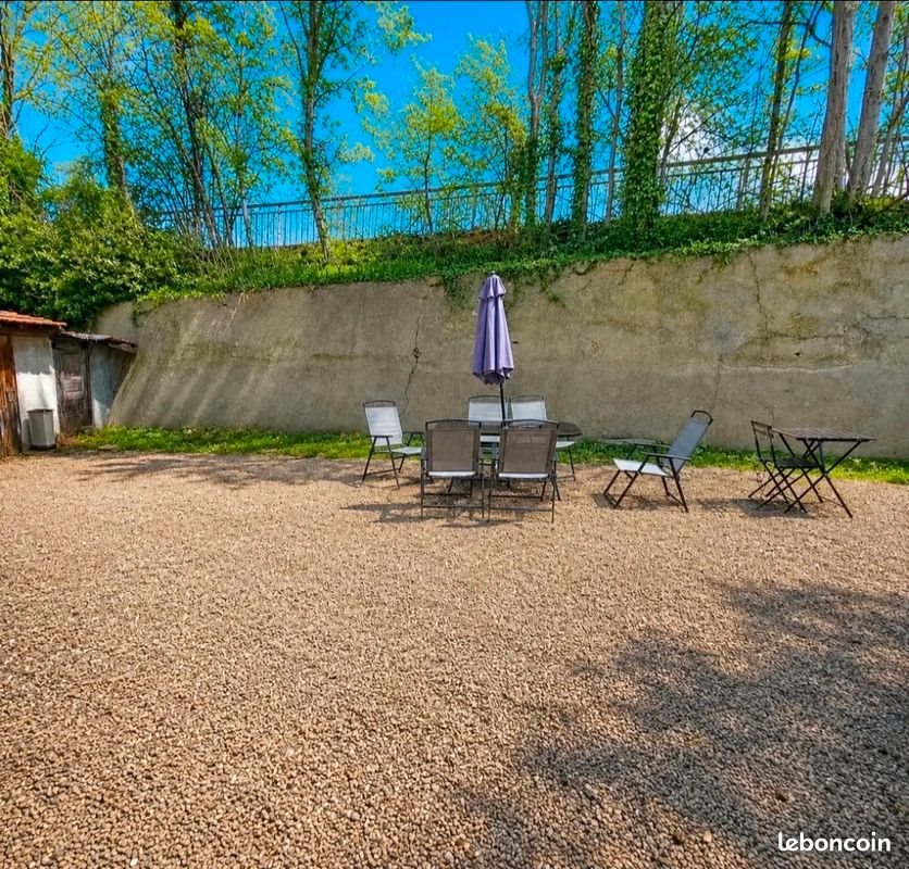 Appartement à louer, 26m², Pierre-Bénite