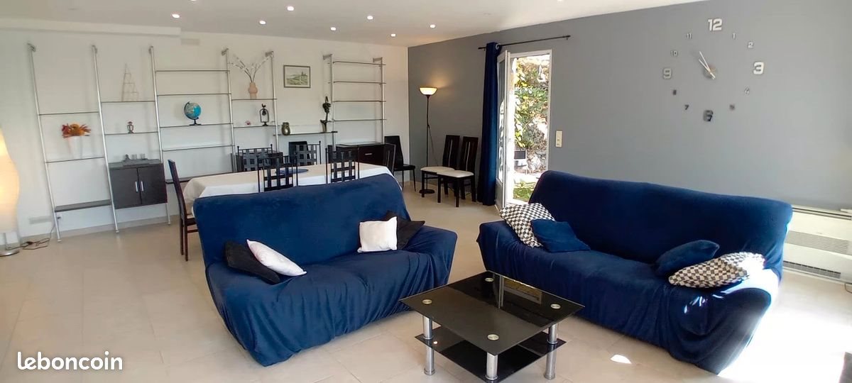 Maison à louer, 180m², Seillans