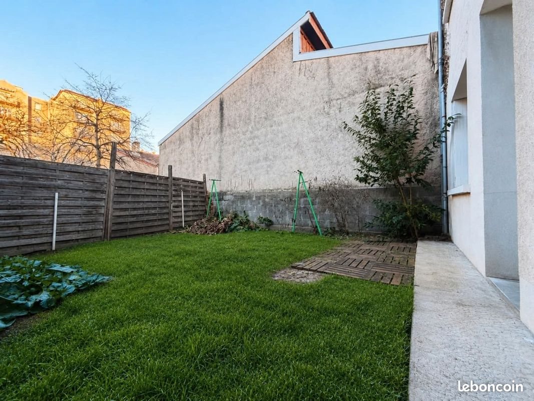 Appartement à louer, 70m², Périgueux