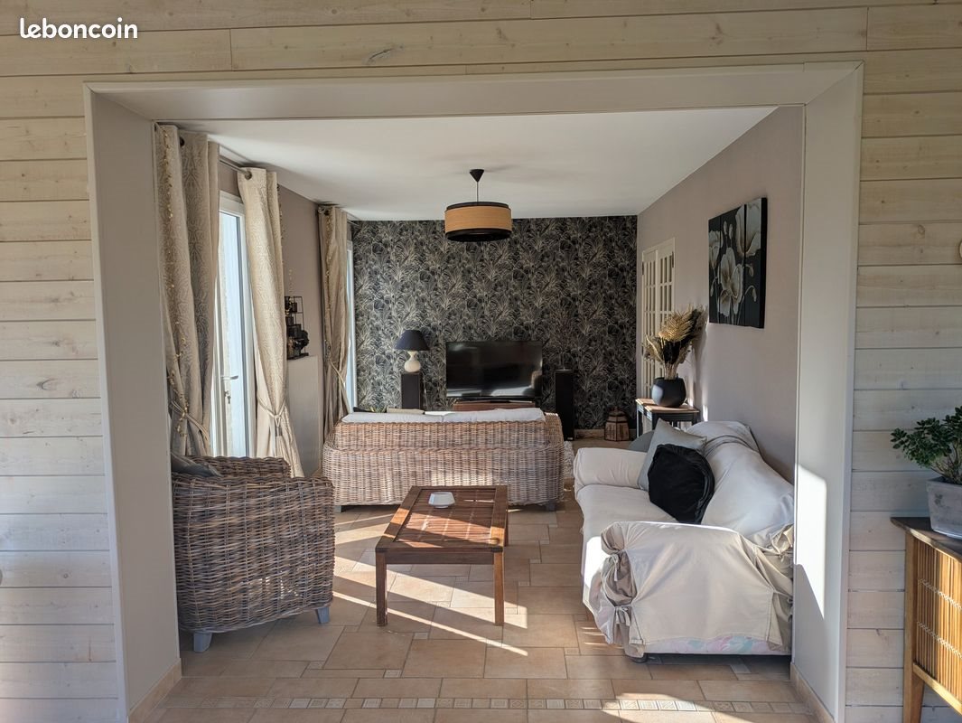 Maison à vendre, 125m², Cresserons