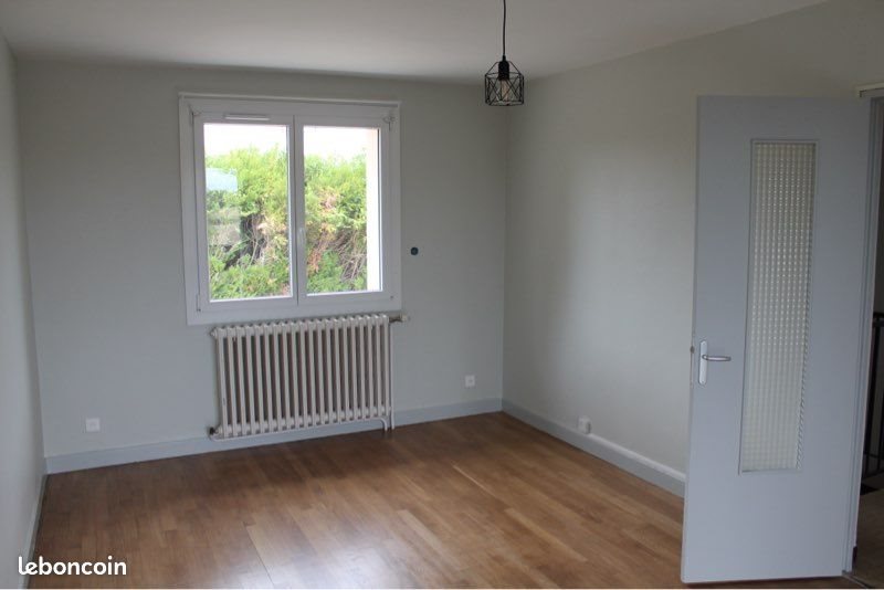 Maison à louer, 90m², Pesmes